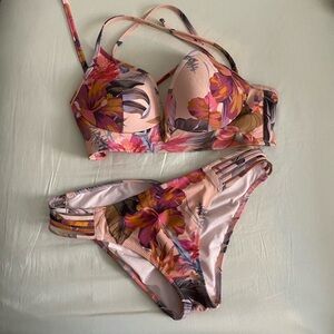 Bikini set (32B, S) - PAY ONLY SHIPPING/POSH FEES